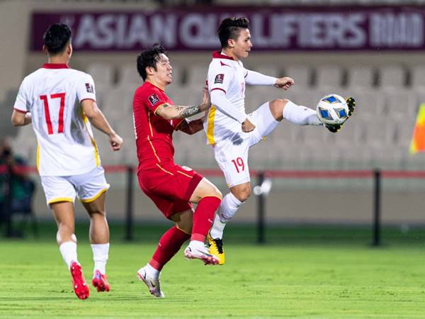 Thực hiện cách chiếm lĩnh không gian trong bóng đá
