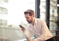 Dấu hiệu đàn ông ngoại tình