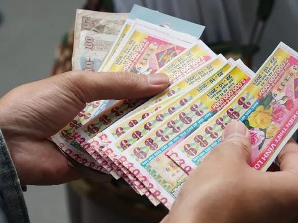 Tìm hiểu vé số trúng 2 số đầu bao nhiêu tiền?