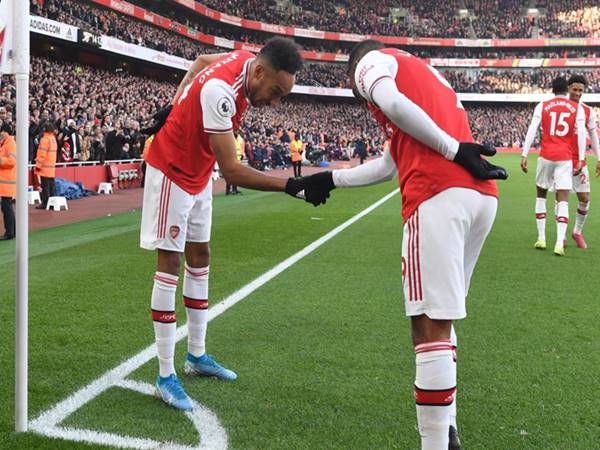 Những thành tích ấn tượng nhất của Arsenal tại Ngoại hạng Anh